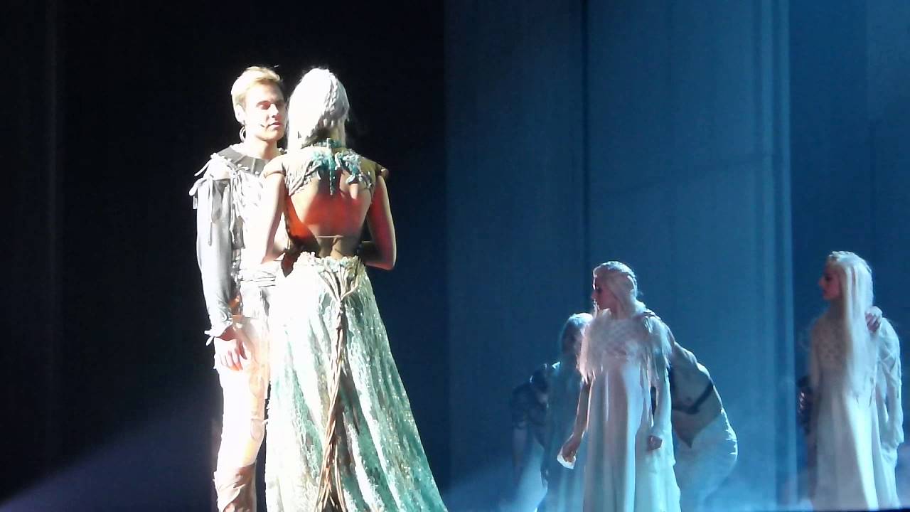 Charlie Boisseau - Camille Lou - Faire comme si - La légende du Roi Arthur - 2 janvier 2016