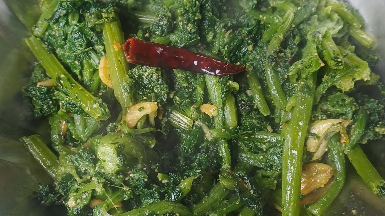 পোস্ত দিয়ে লাউ পালং শাক ভাজার রেসিপি