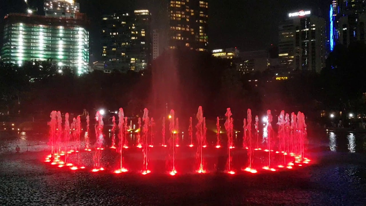 Synchronize Water Fountain in KLCC
