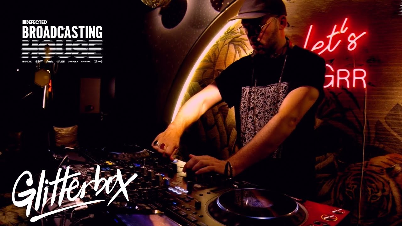 Young Pulse (Episode #9, Live from Le Salon Du TIGrr, Saint-Tropez) - Defected Broadcasting House