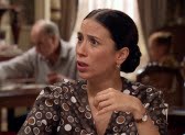 ¿Es Manolita demasiado mayor para ser madre?
