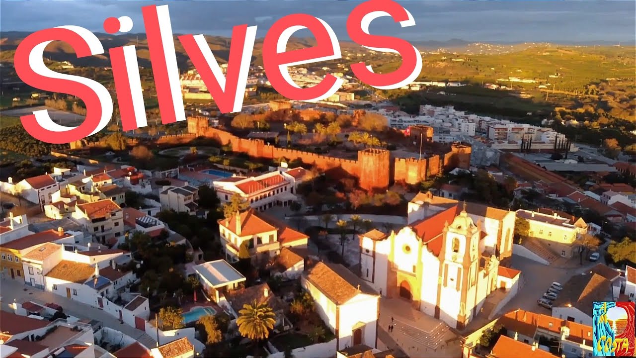 🇵🇹 🇵🇹 Silves e suas torres albarrãs.. Portugal    Aerial view... (Silves and its albarrã towers).