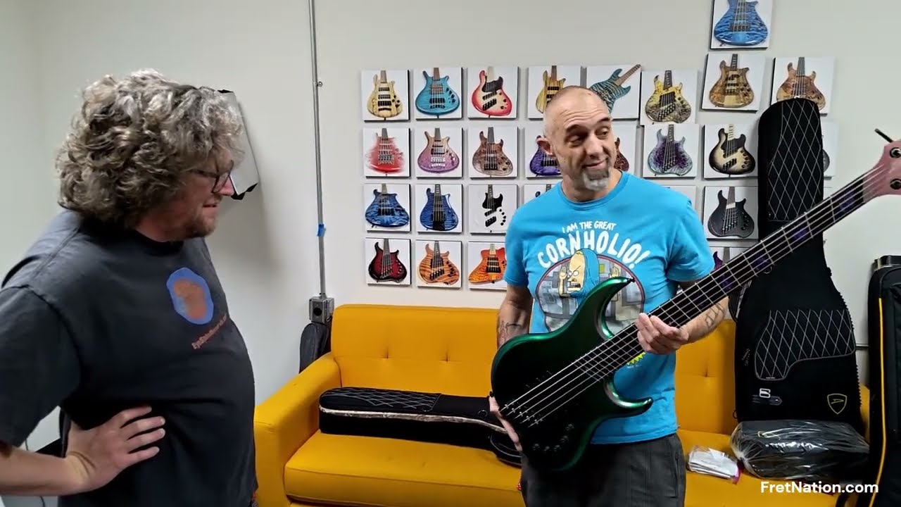 Unboxing a Custom Dingwall Z3 Tundra Rose Supershift