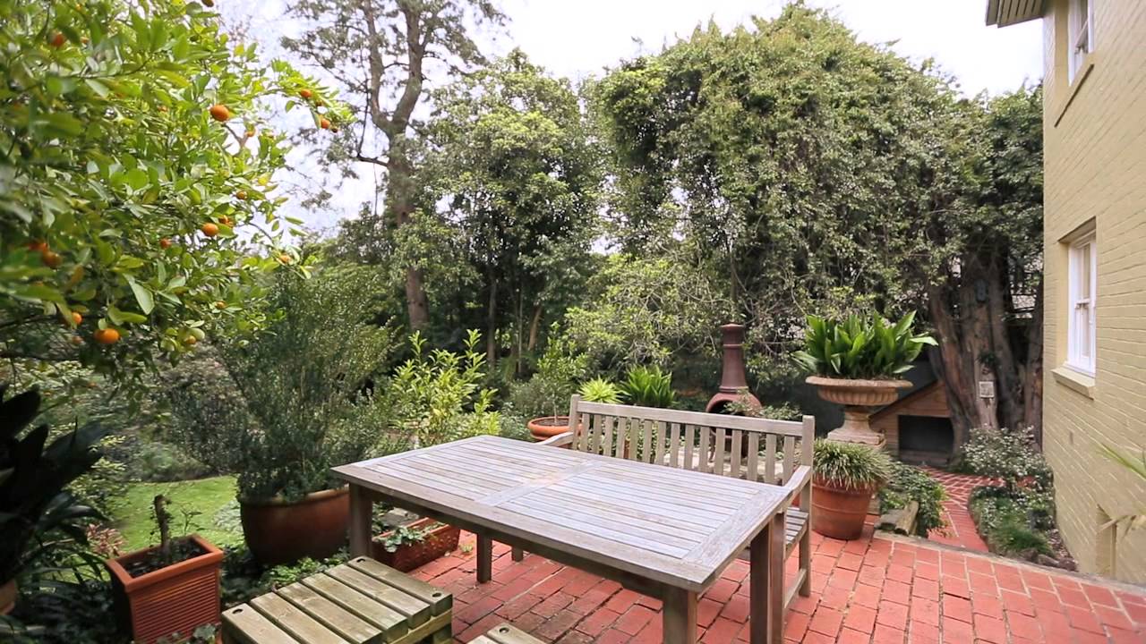Marshall White: 50 Boisdale Street Surrey Hills