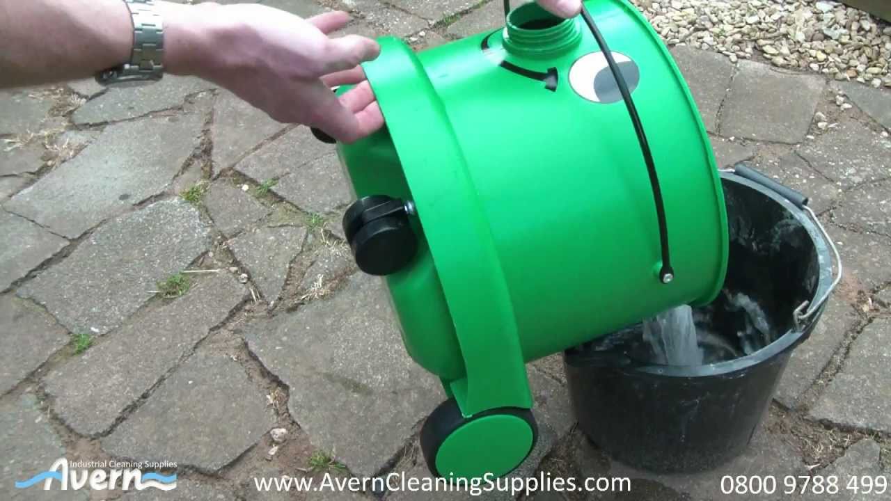 Numatic George Vacuum Cleaner GVE370 in 30 Seconds - Carpet, Upholstery & Hard Floors - Avern