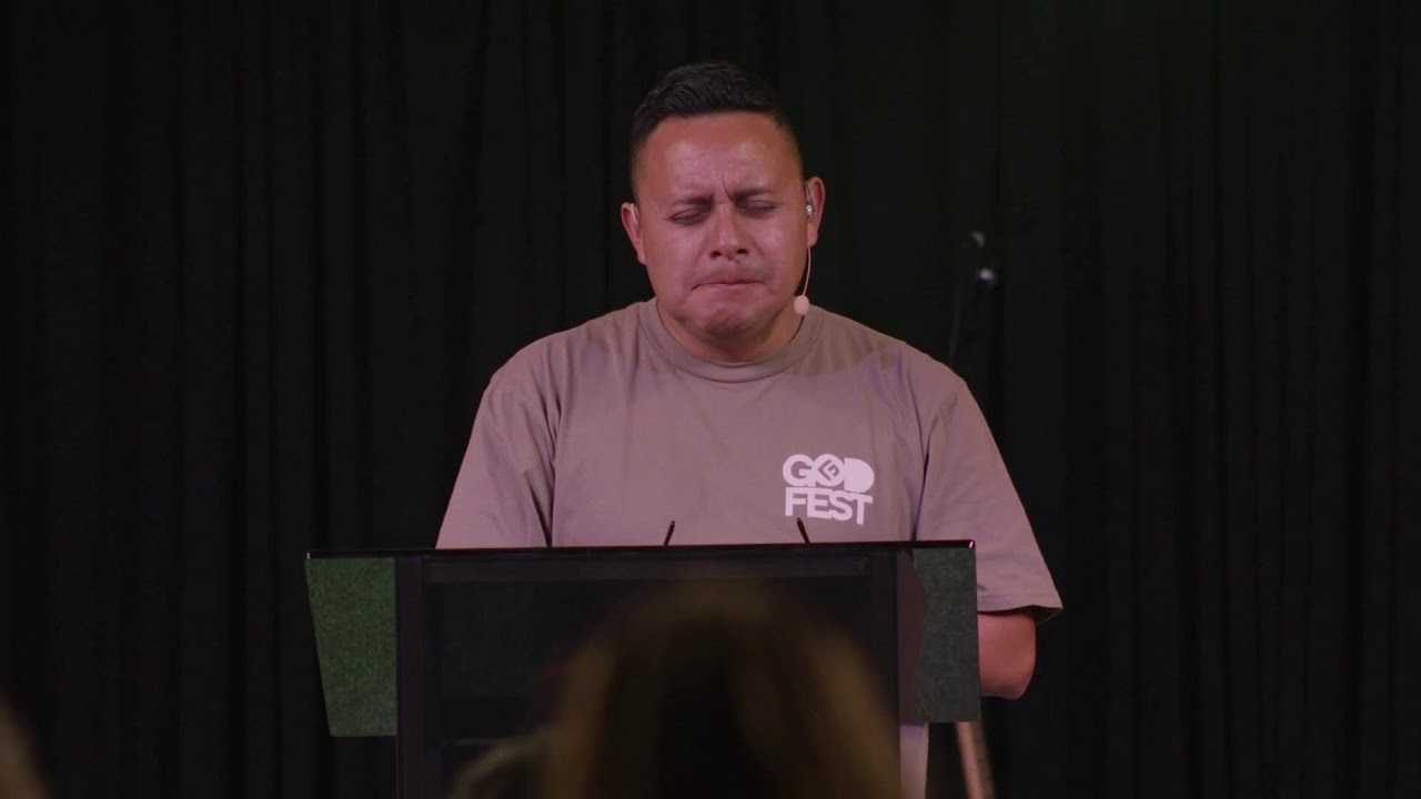 JESUS ALIMENTA UNA VEZ MAS A LA MULTITUD
