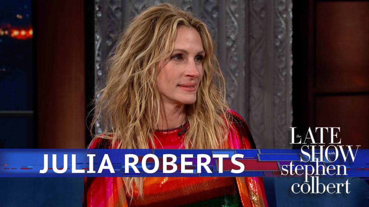 Julia Roberts Calms Down By Playing Mahjong