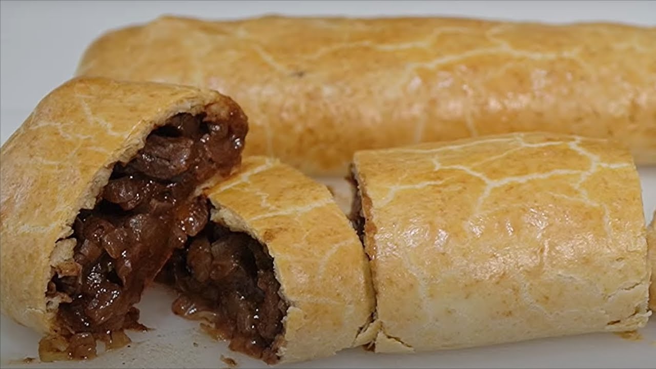 Appetising Dual-Filling Pastry! From @Backyard Chef .Enjoy your dinner!