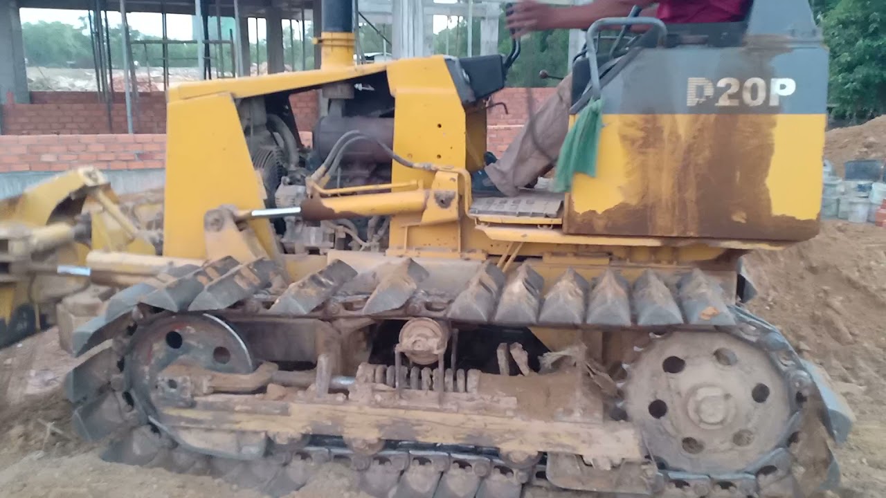 Komatsu D20-7