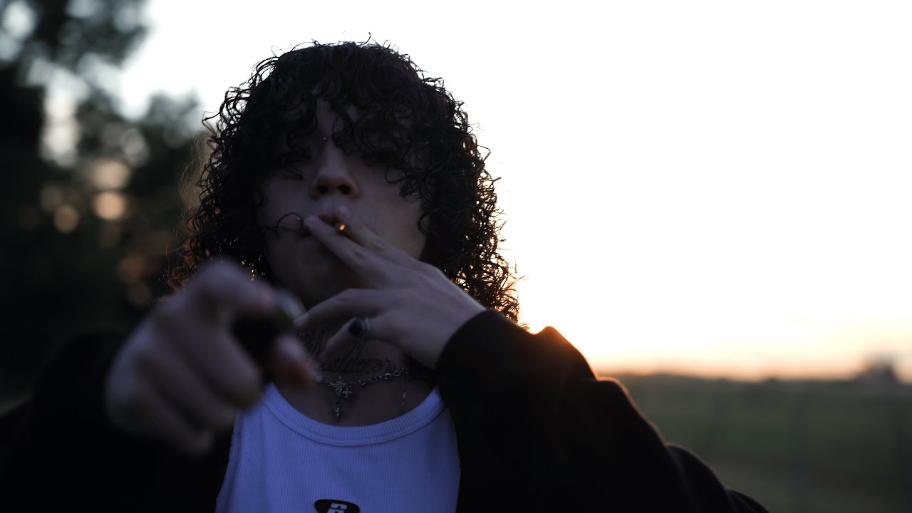 STIFFY - MECHINGSTRONGAS (Video Oficial)