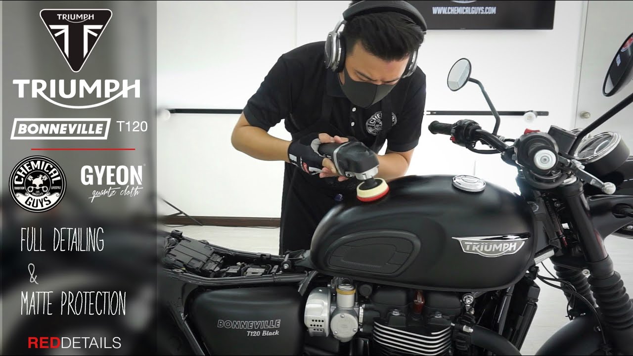 Triumph Bonneville T120 Black Matte 