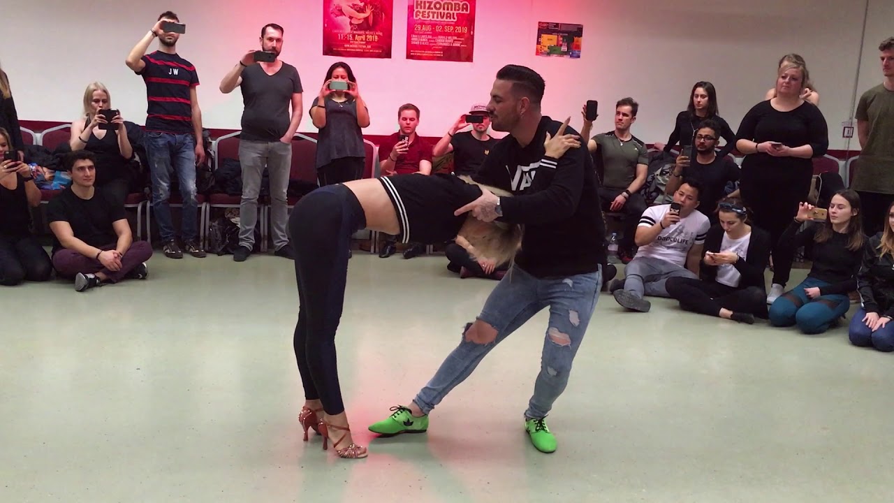 Bachata Sensual / Daniel y Desirée / Inolvidable - (Remix By Dj Khalid) / Bachaakizz Sensation 2019