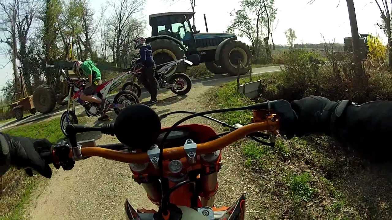 KTM 125 EXC Motard Akrapovic On Board Go Pro (Country drive)