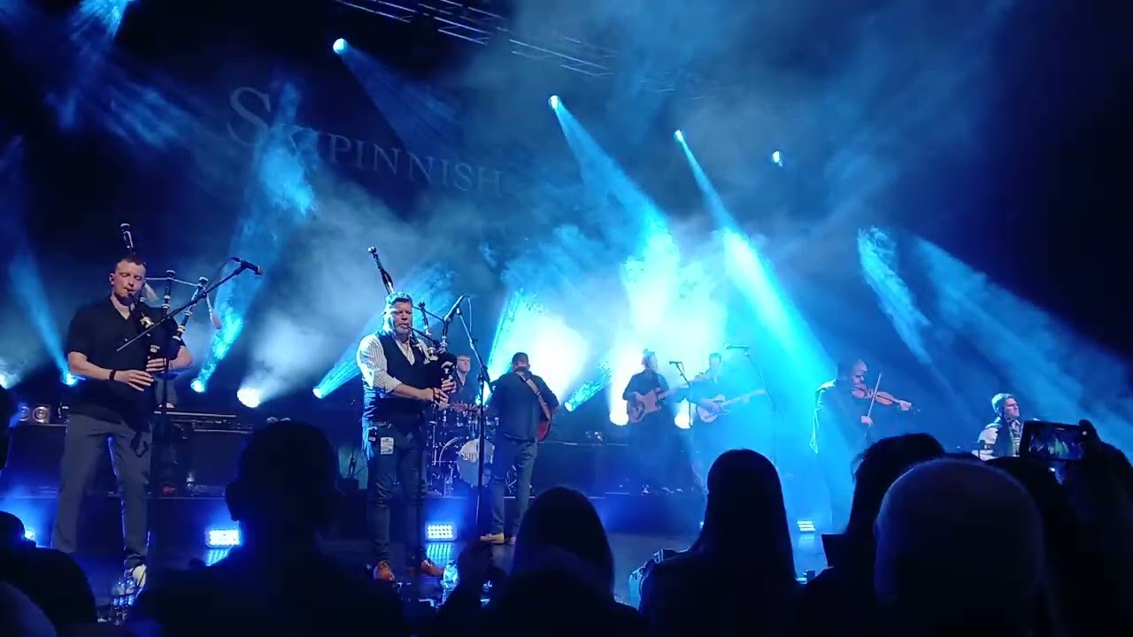 Skipinnish- Thèid mi Dhachaidh Chrò Chinn t-Sàile agus The Hag at The Churn Set