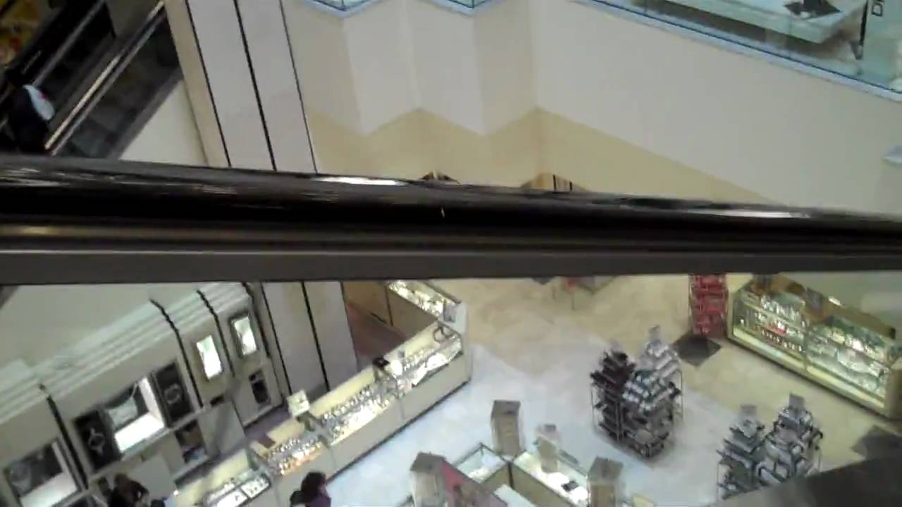 Burlington, MA.: Montgomery Escalators @ Macy's, Burlington Mall, AKA 