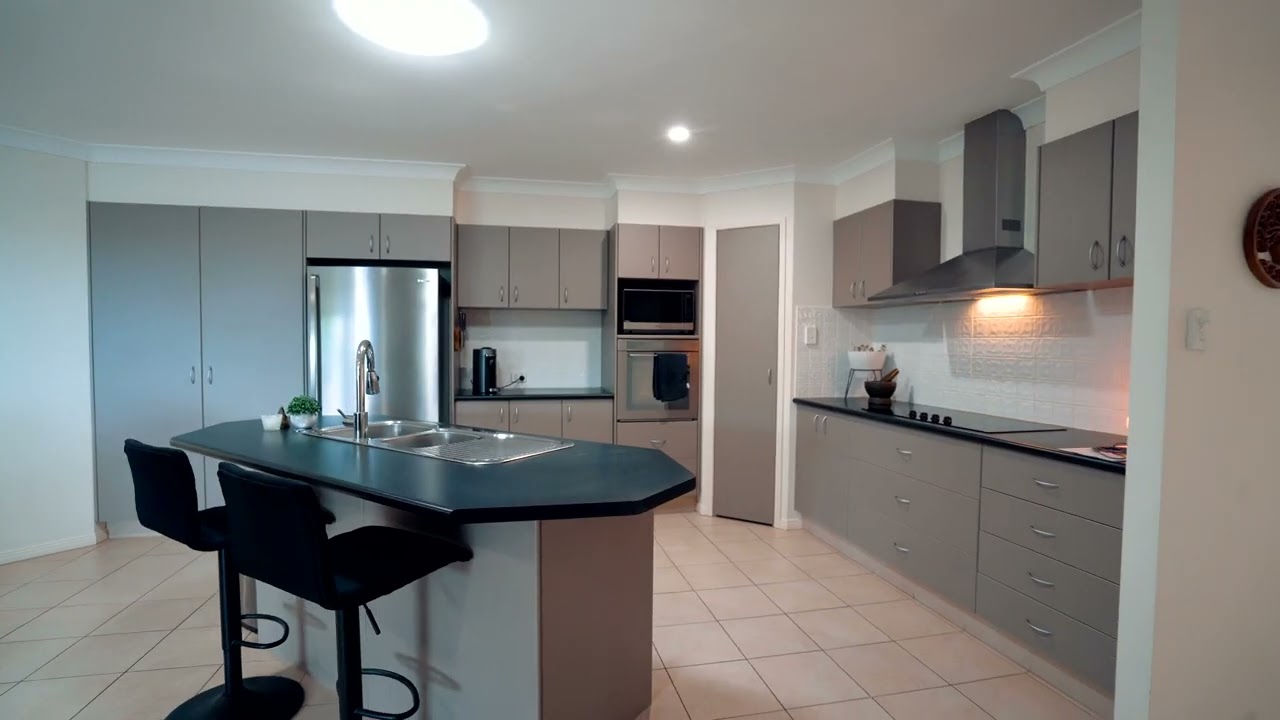14 Jenley Court, Upper Coomera - Rebecca Rainford - LJ Hooker Coomera