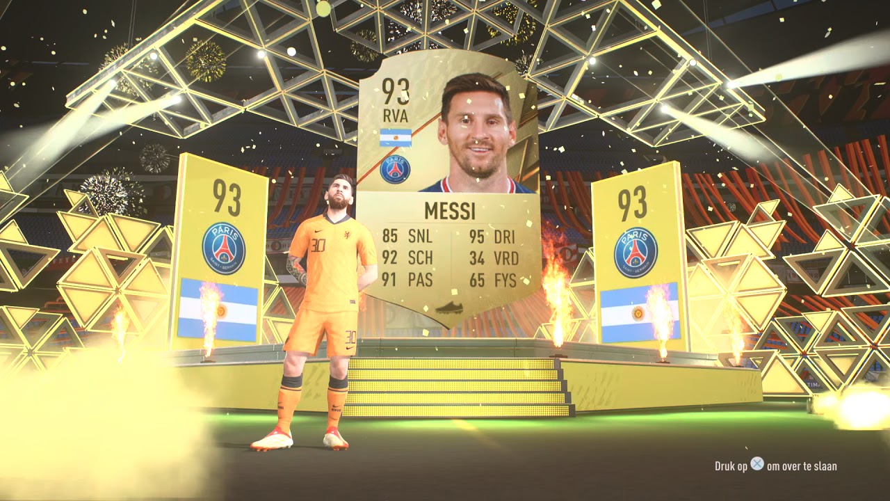 Messi in a 82+ passing pack