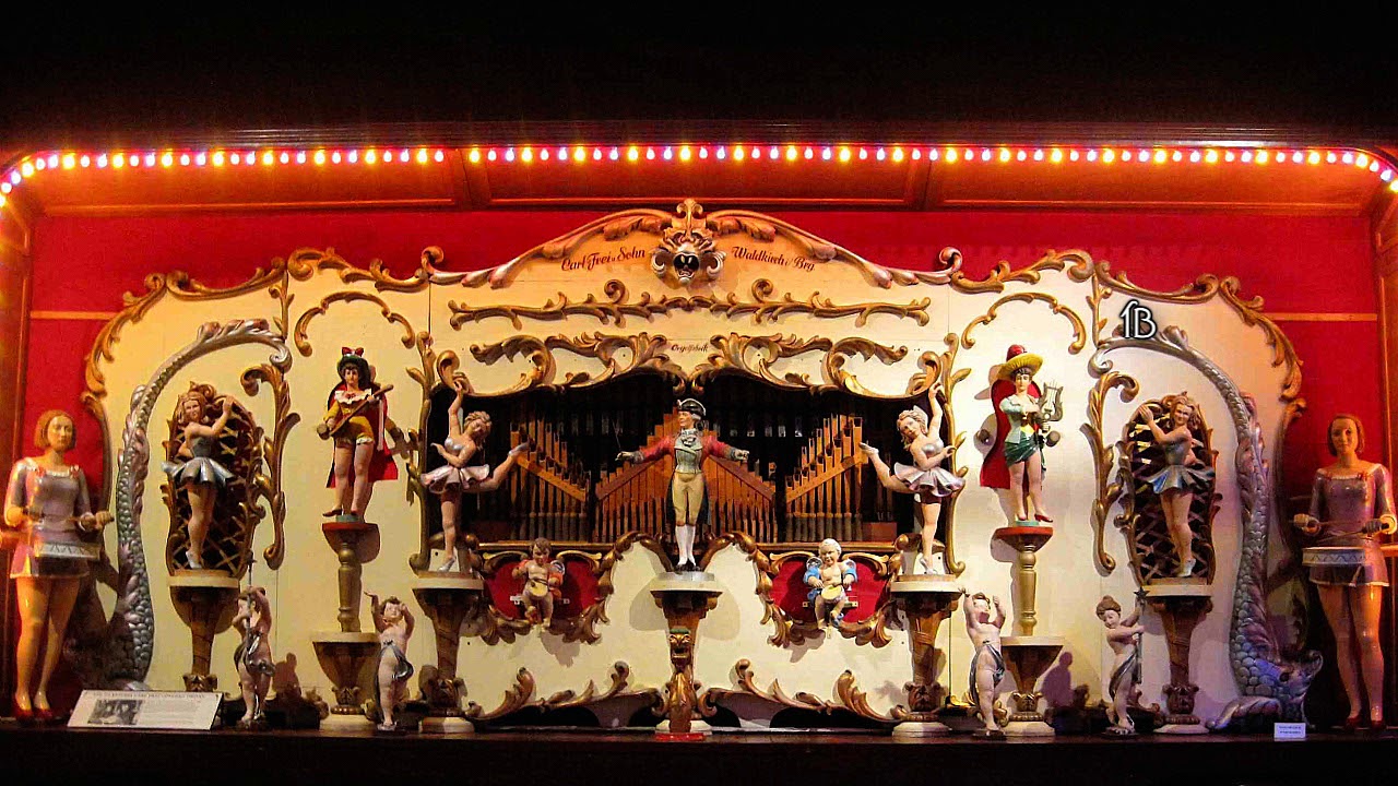 Carl Frei 112 Keyless Concert Organ ( The Thursford Collection )  - The Trumpeter