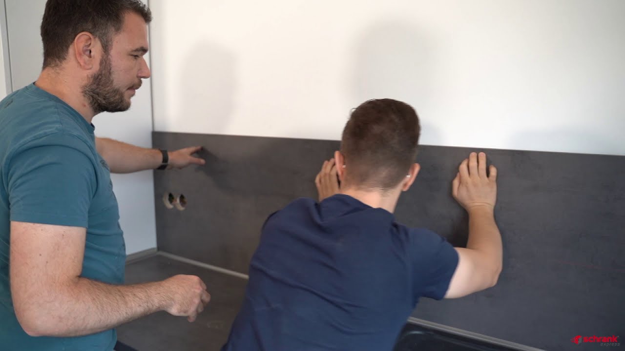 Nischenverkleidung montieren | nobilia elements Küche | Montageanleitung | schrank-express.de