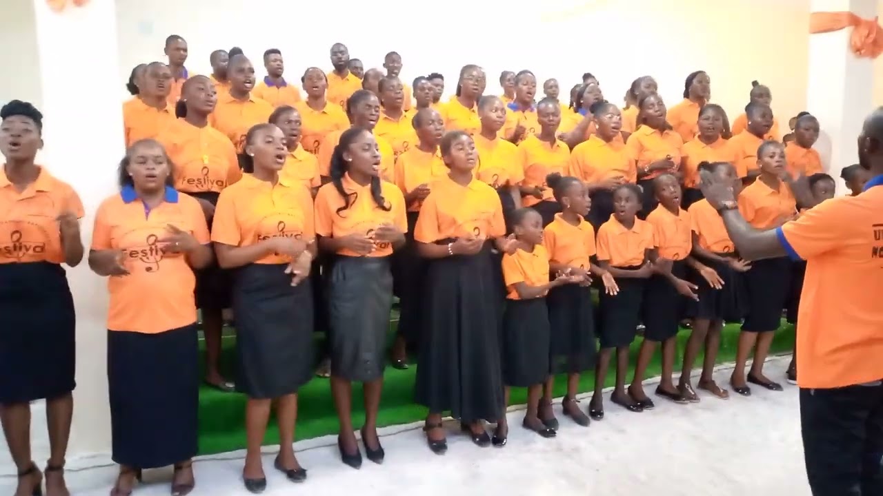 Coro Conservatório da paz (Yesu mwana na Nzambe)