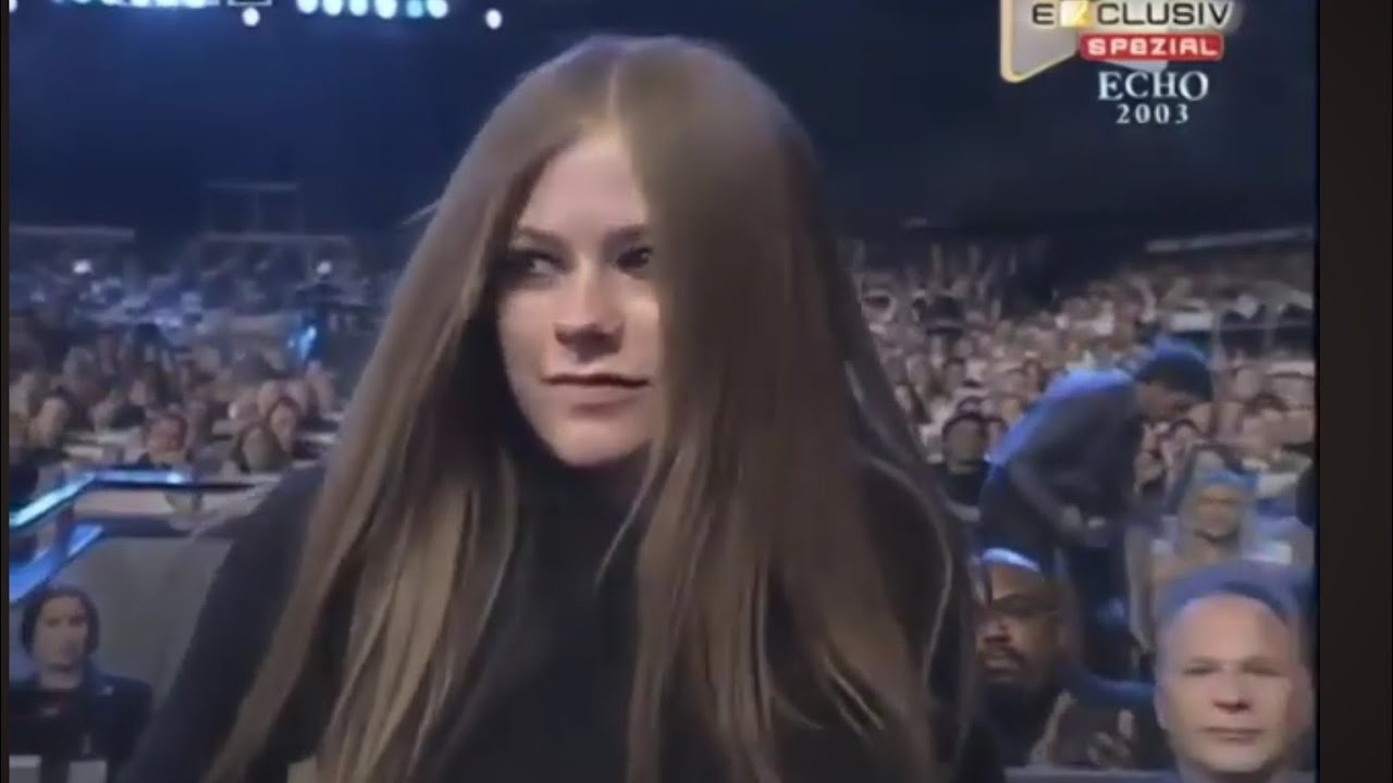 Avril Lavigne - Echo Awards 2003 restored