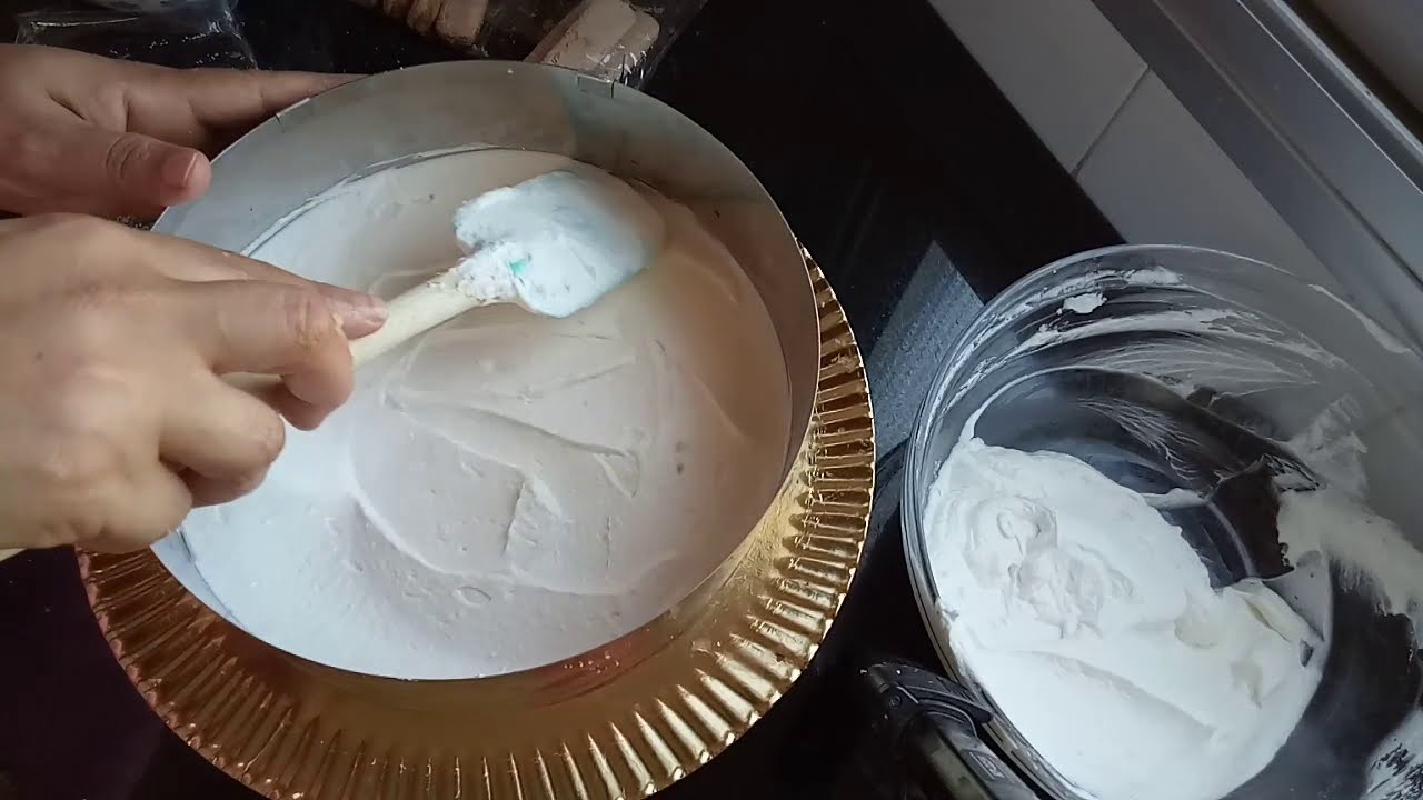 عشاق الليمون الحامض طورطة روعة مذاق كيحنق منعشة بدون جنواز وبدون فرن  تستحق التجربة
