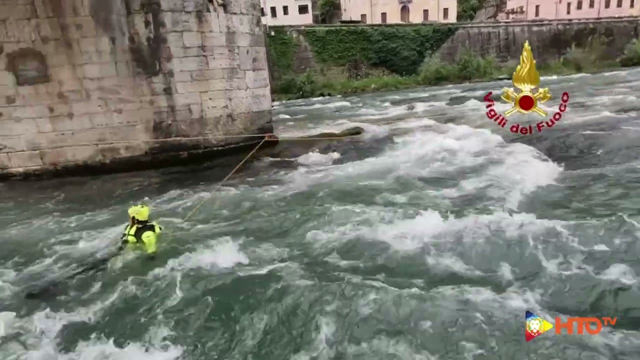 Valstagna (VI) - Corso abilitazione VVF Liguria per Soccorritori Fluviali Alluvionali - www.HTO.tv