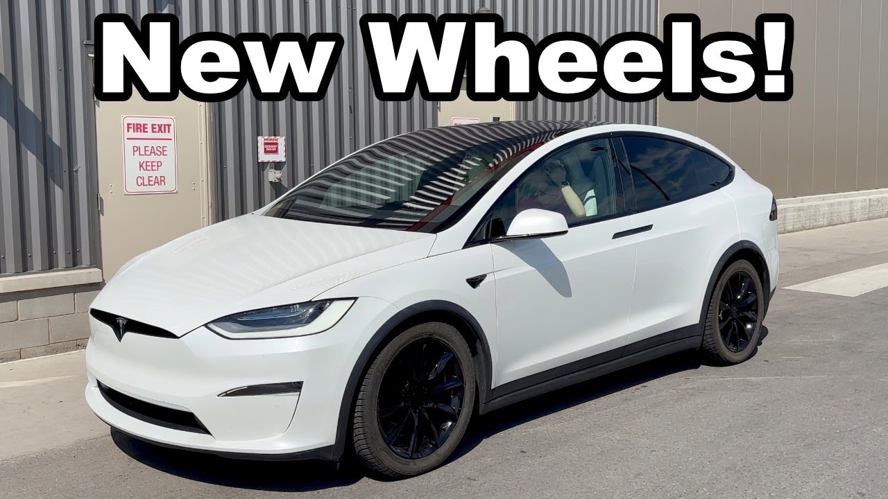 Моя Tesla Model X получила новые колеса на зиму!