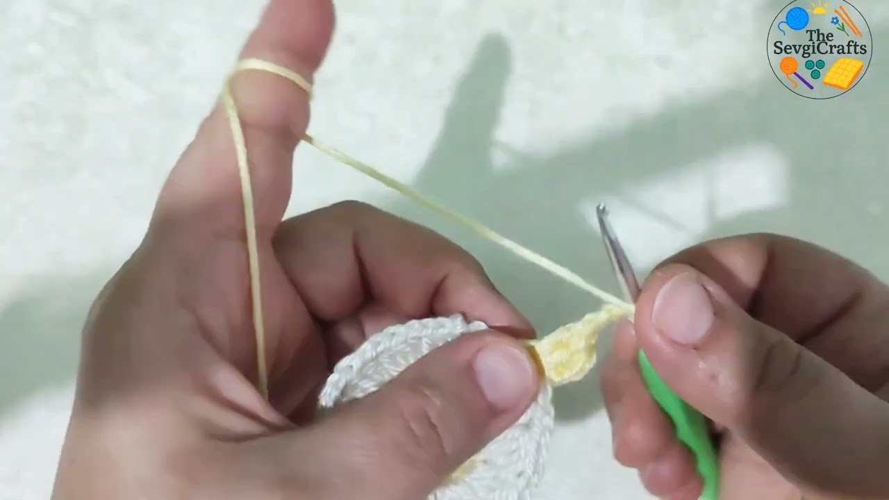 Cute and Easy Square Motif Tutorial 🧶 | Çok Şirin Bir Kare Motif Yapımı ✨