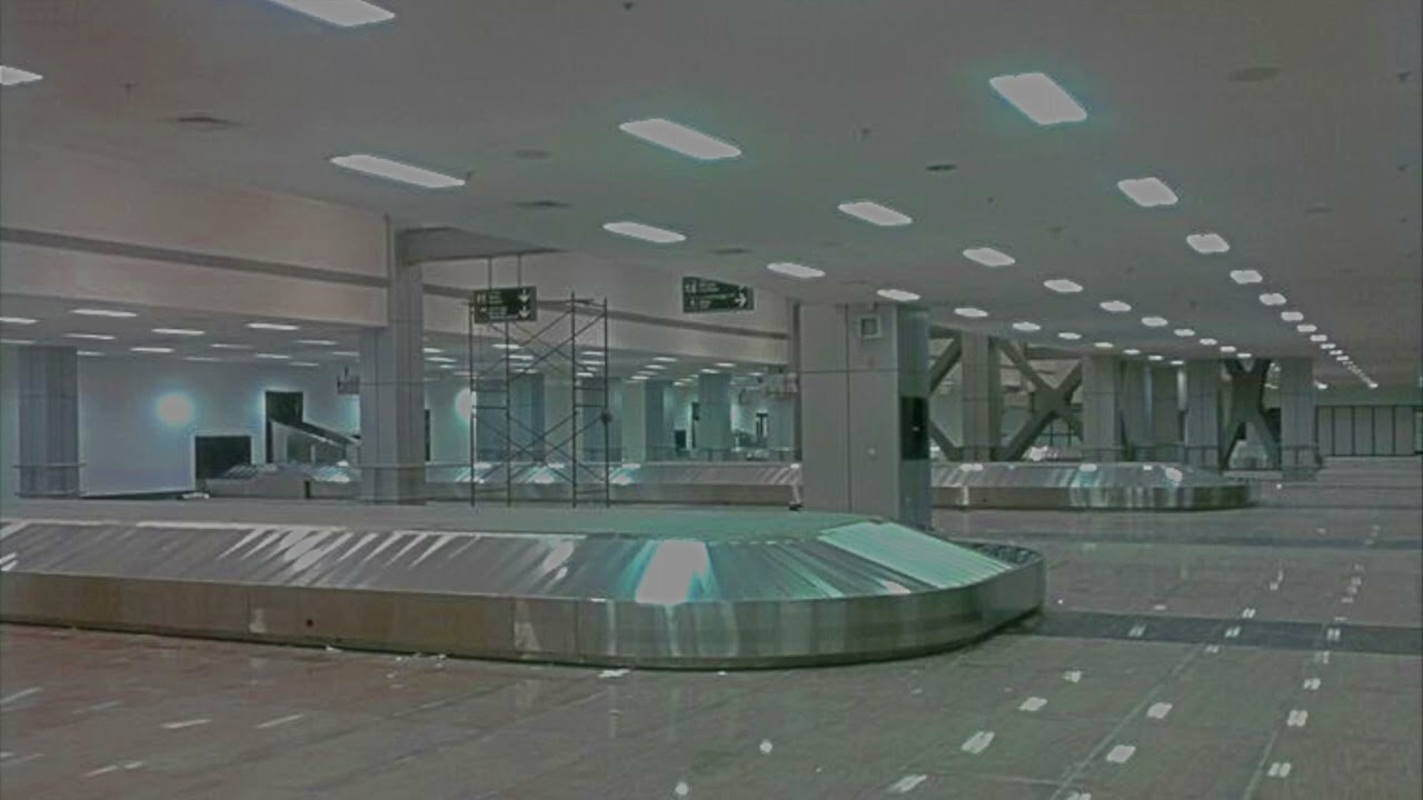 Doughnut - TWICE but it is playing in an empty airport