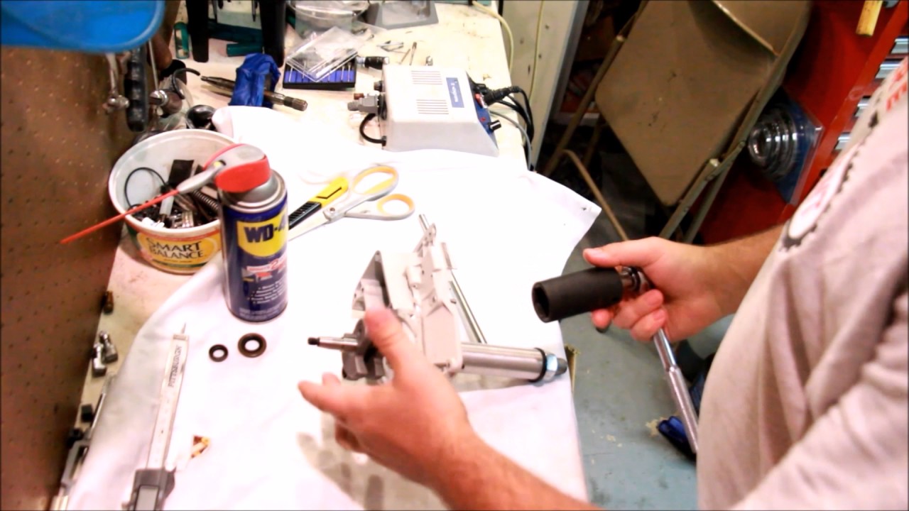 Huztl Stihl ms360 bolt for bolt part 1 - the case assembly!