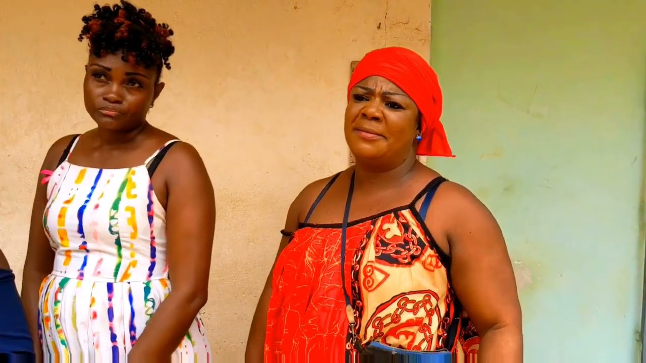 Les dégagements de Mama Monica : LE VOLE DU COQ