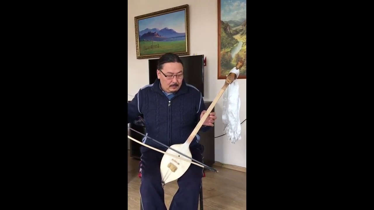 Андрей Моңгуш – Как устроен тувинский национальный инструмент игил (эгил)