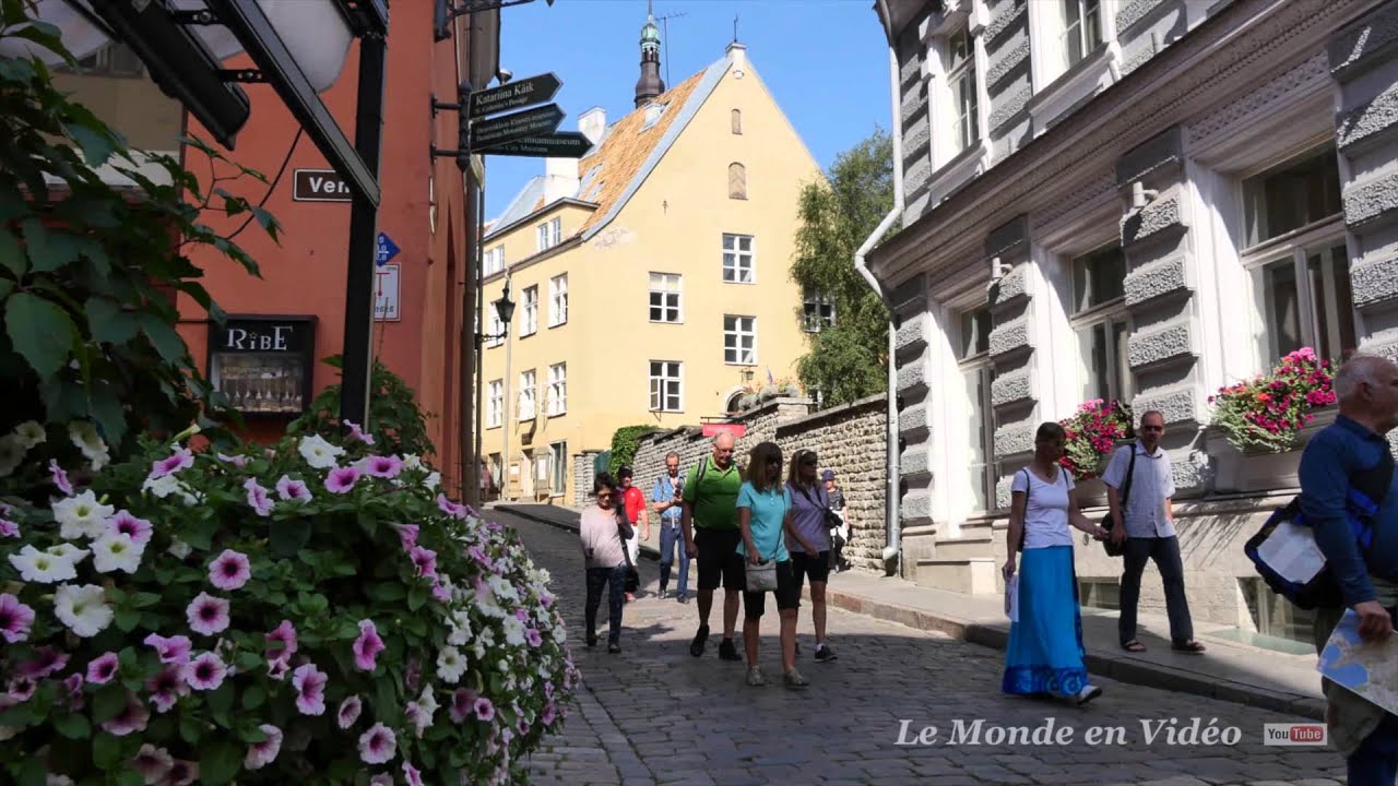 Tallinn , Estonie , Un tour dans la vielle ville ( Ultra 4K)