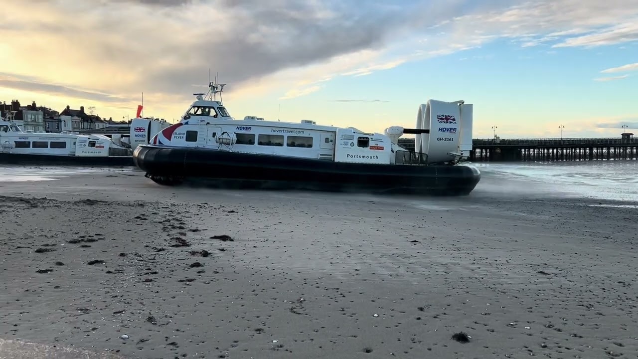 Hovertravel Island Flyer Hovercraft Ryde Isle of Wight 