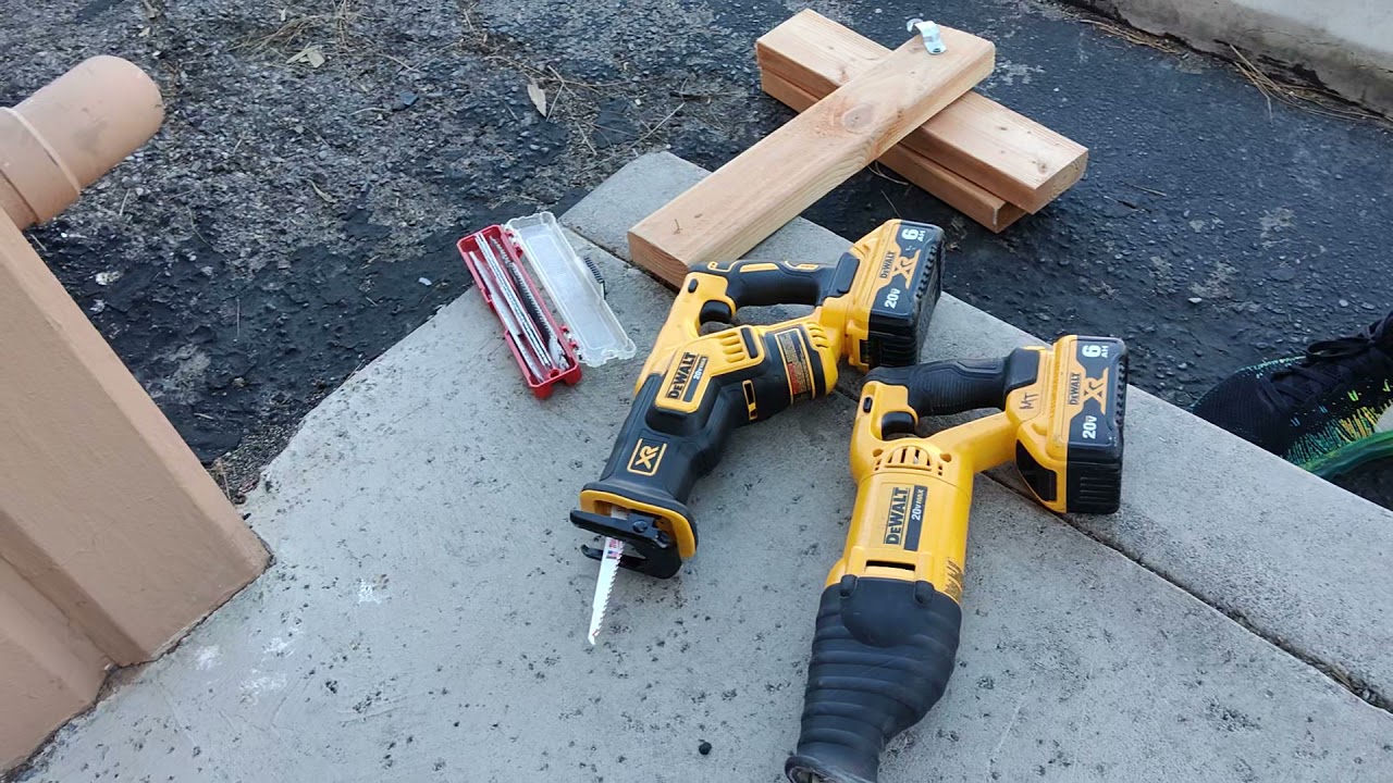 dewalt DCS367 XR reciprocating saw