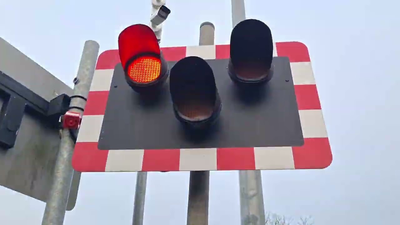 Short shot at Dunmurry station + glebe road