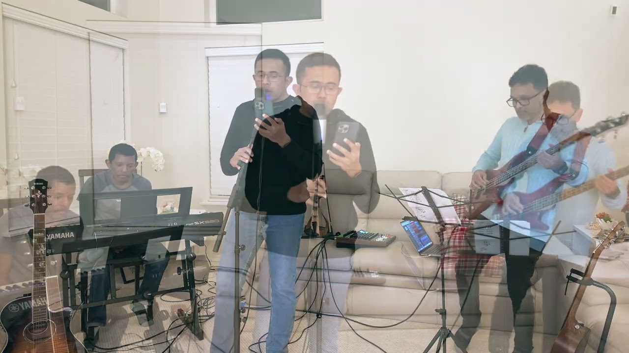 පෙරදා මැවූ සිනා cover