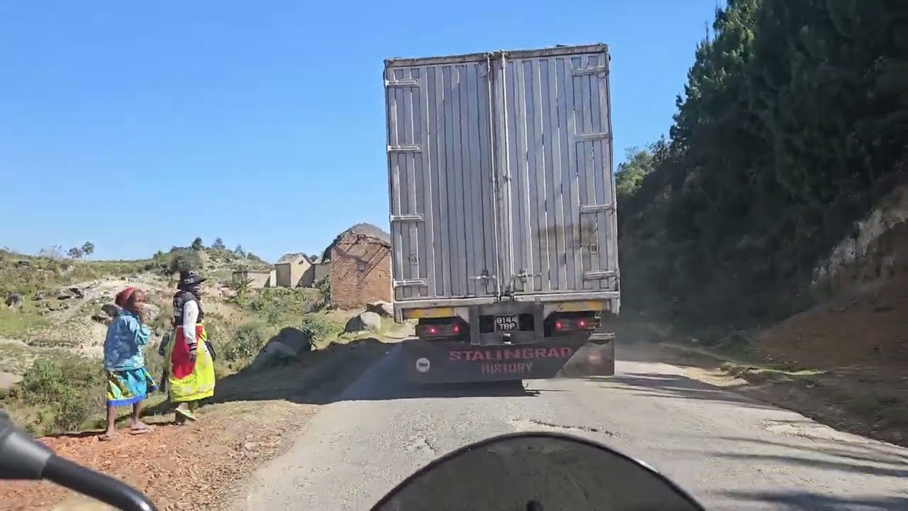 Entre Ambositra et Camp Robin