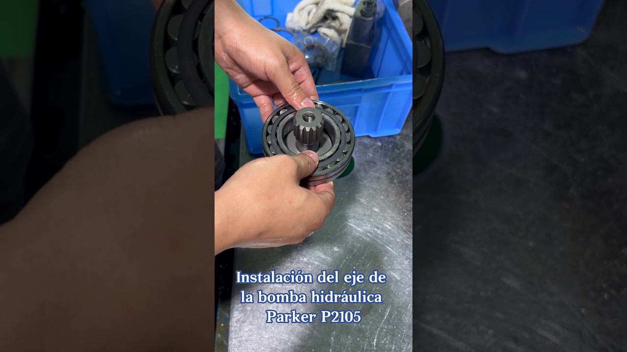 Instalaci&oacute;n del eje de la bomba hidr&aacute;ulica Parker P2105 #equipo #bombahidr&aacute;ulica #parker #foryou