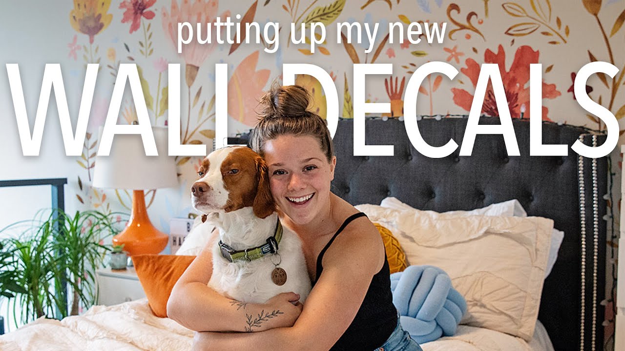 Loft Bedroom Update | Installing Wall Decals | Bella Bucchiotti