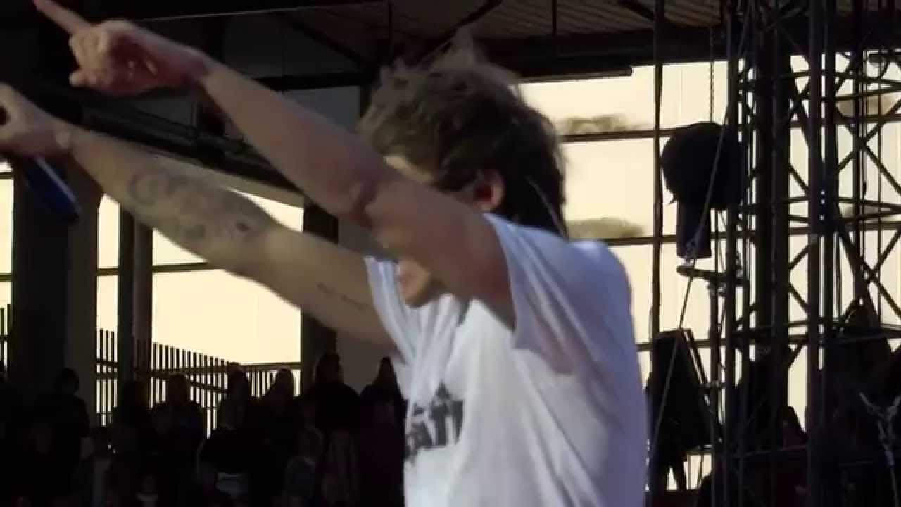 Kiss You -  One Direction live @ Horsens 16/06/2015