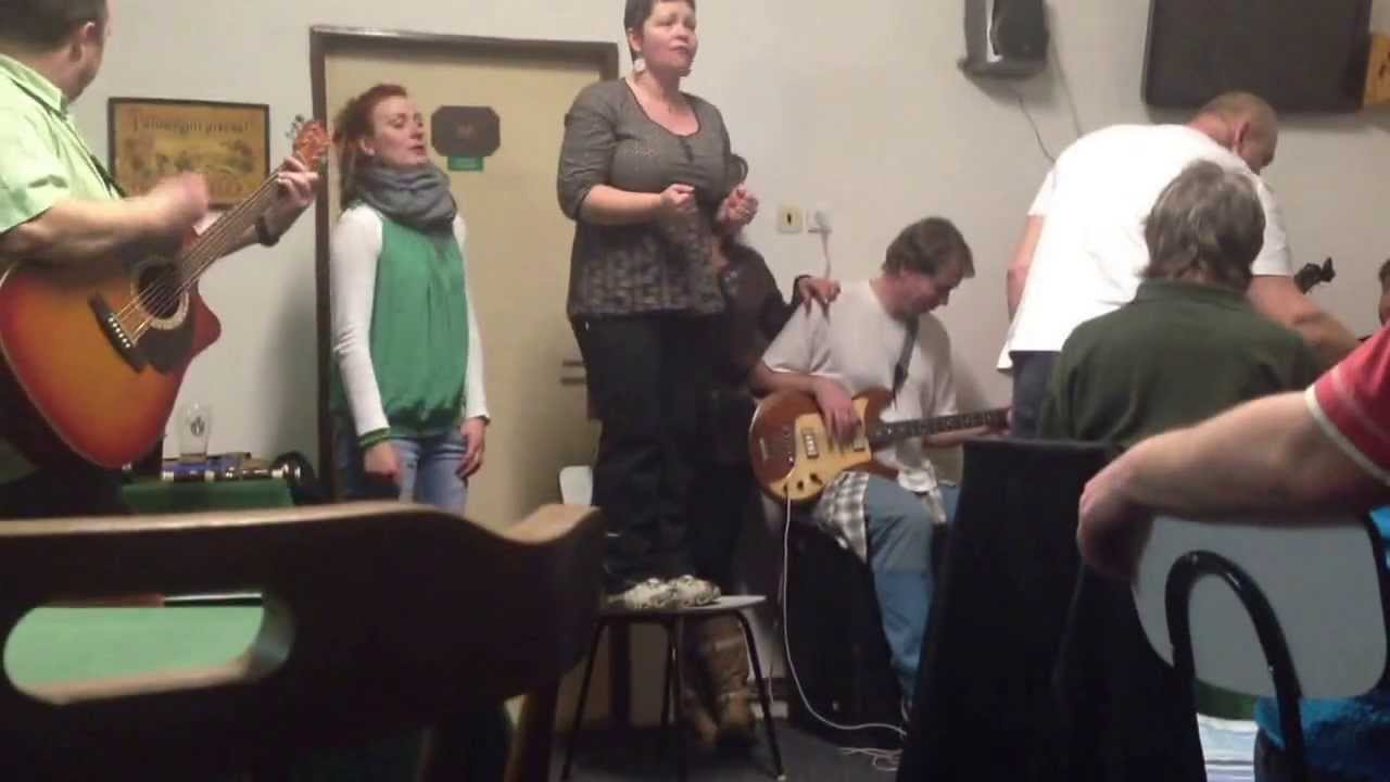 Jak vám dupou králíci - Zelokošt 2014 Pěčín