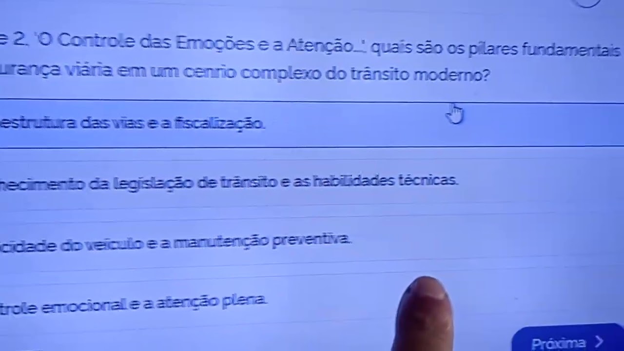 Prova para instrutor de trânsito - Respondendo a questão 6. 