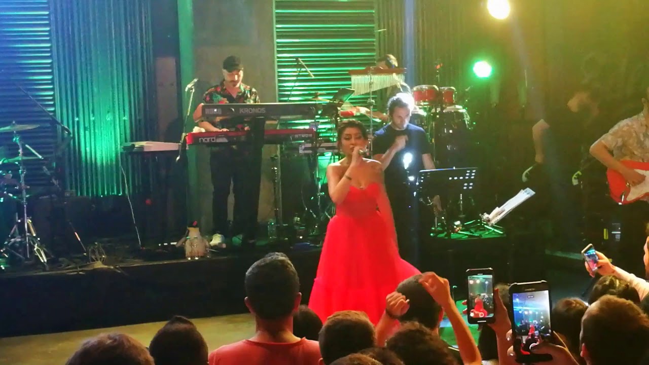MELEK MOSSO NAMUS KONSER