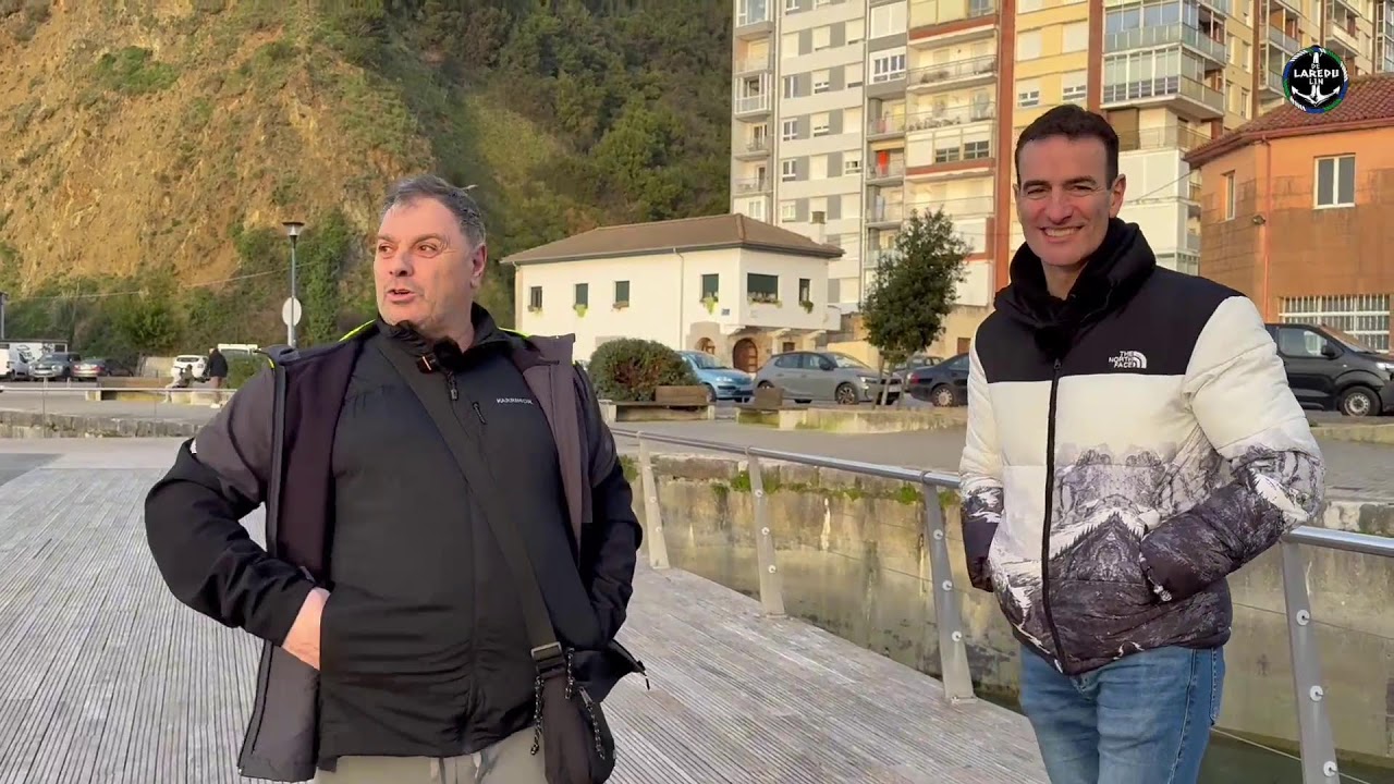 El peligroso estado del pantalán del antiguo muelle genera un nuevo accidente. ¡Mucho cuidado!