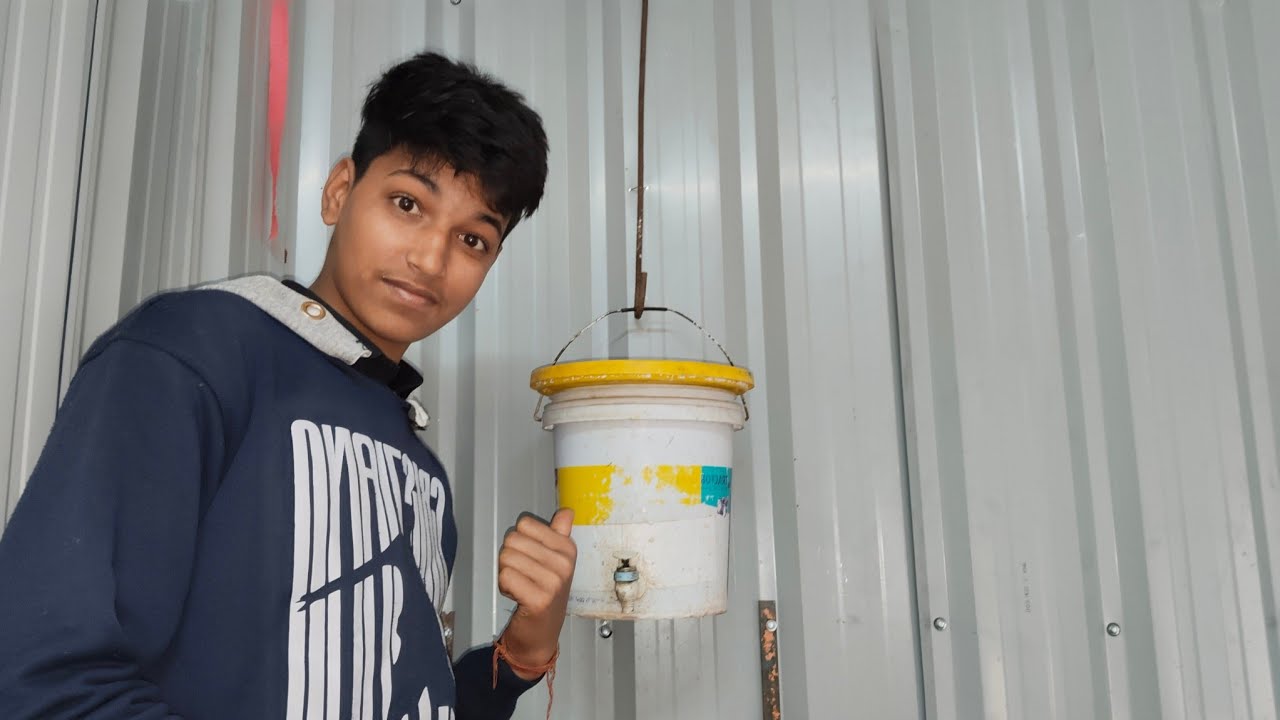 देशी जुगाड से टंकी बना दिया।😂😂