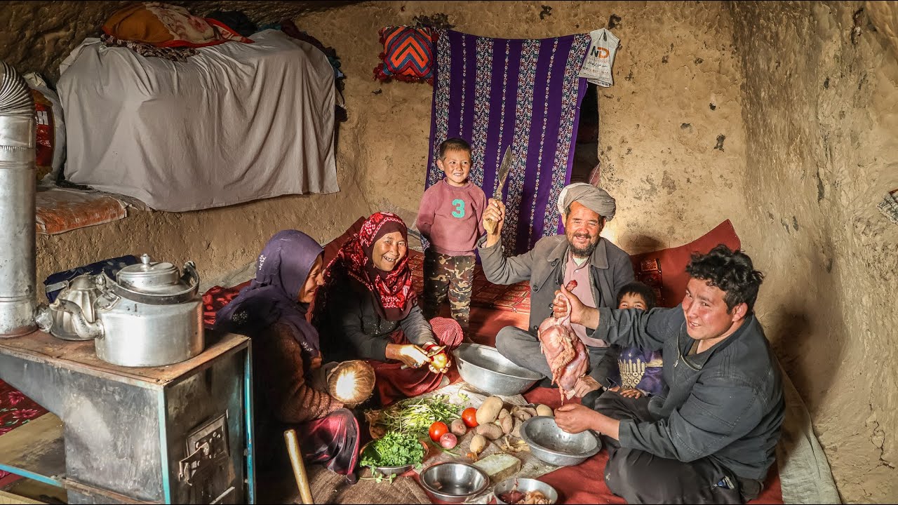 Village Life Ramadan: Two Families, One Iftar, Double the Joy