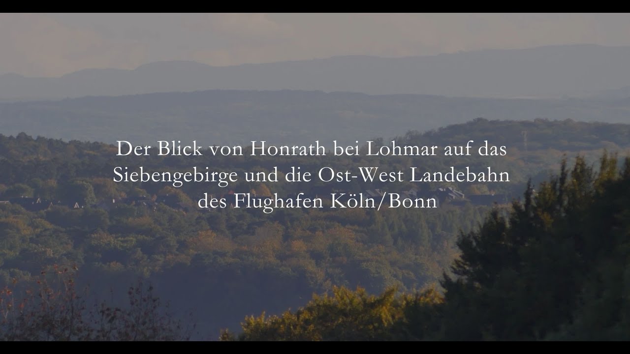 Der Blick von Honrath bei Lohmar aufs Siebengebirge und den Kölner Flughafen.