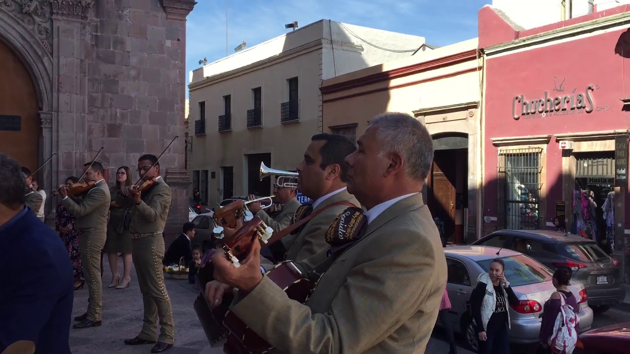 Novia mía 👰 Mariachi Sonidos de Querétaro.